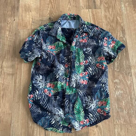 Izod Other - Izod Saltwater Hawaiian Shirt